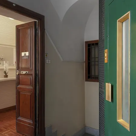 Arie Romane Guesthouse-2